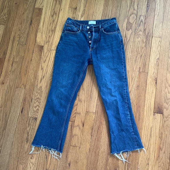 Darcy Dark Wash High-Rise Cropped Flare Jeans
BOYISH size 25 - Picture 6 of 11